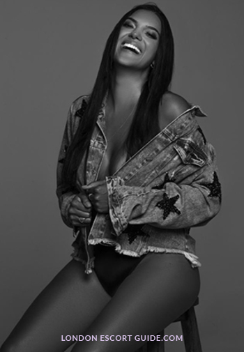 Chelsea elite Kammy london escort