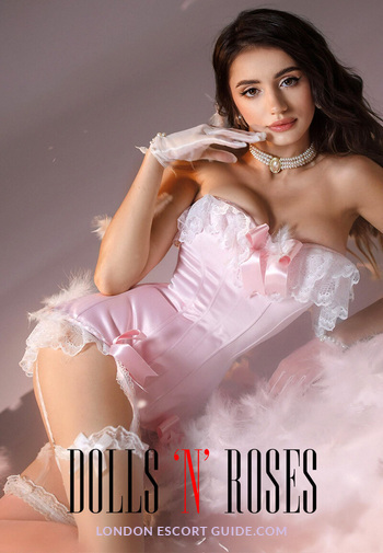 central london brunette River london escort