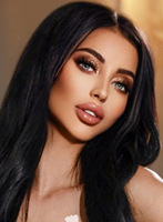Earls Court brunette Jaqueline london escort