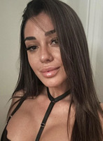 South Kensington brunette Dia london escort