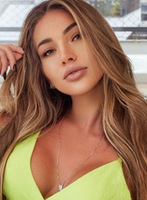 Earls Court massage Mizona london escort