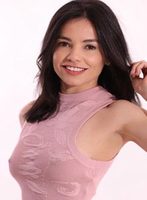 Mayfair brunette Lovy london escort